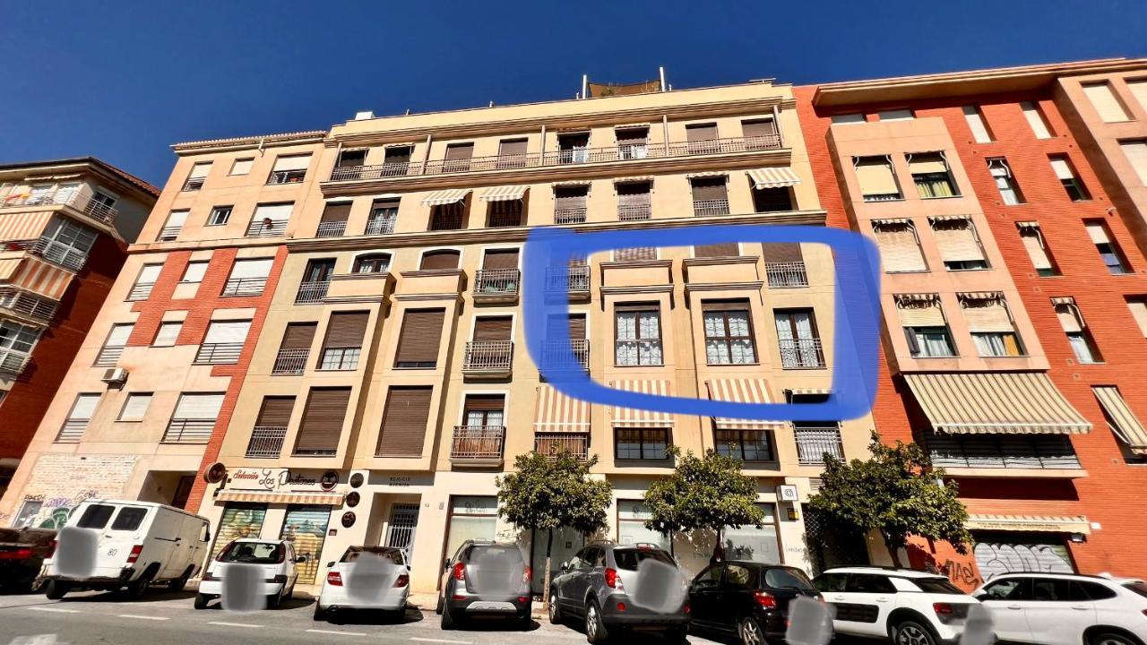Homely Malaga Av Rosaleda Centro Historico Zewnętrze zdjęcie